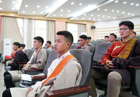 fe99a03ee0a4cc72.jpg fe99a03ee0a4cc72.jpg